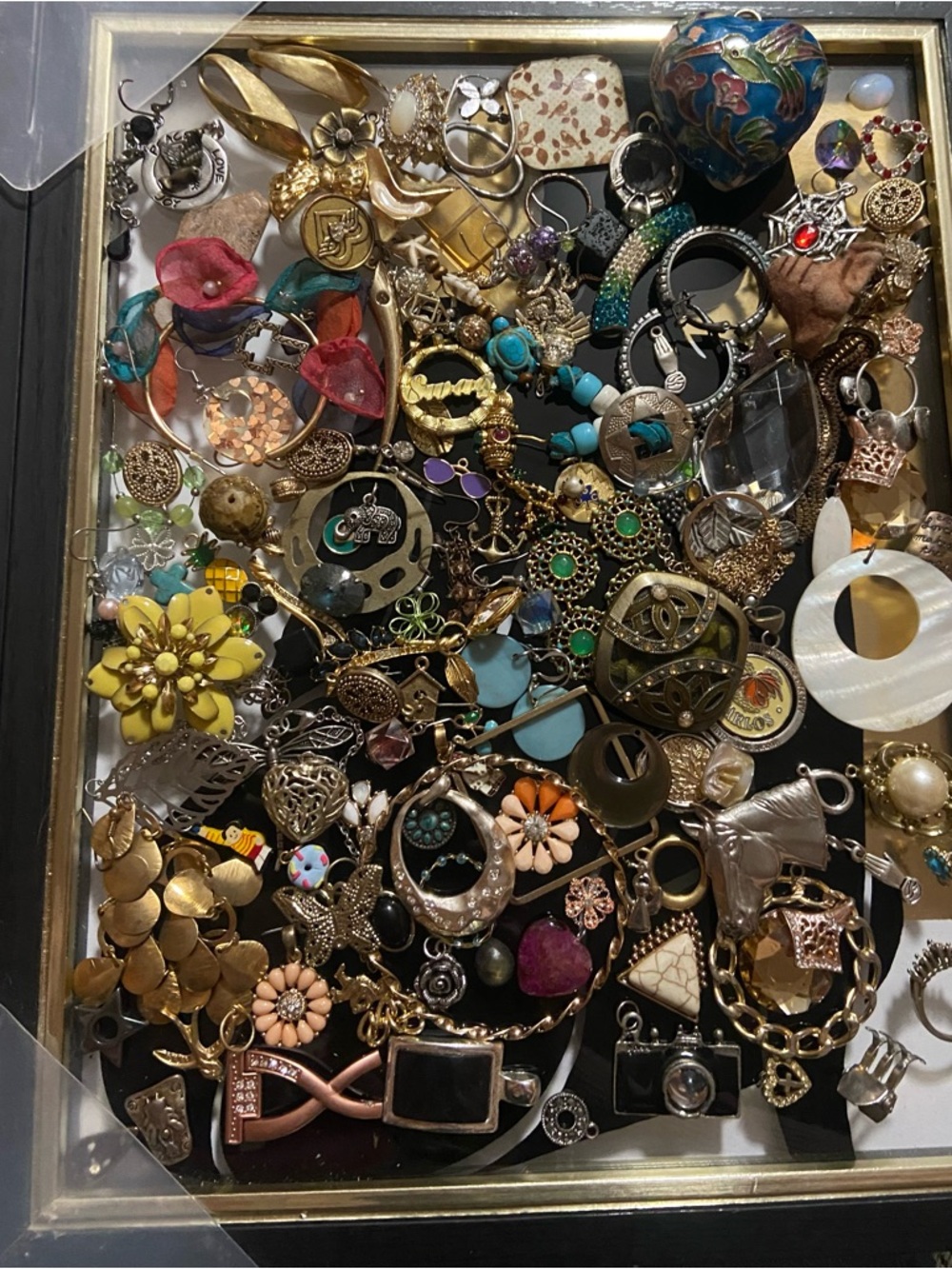 Junk/Craft/Broken Jewelry/ Single Earring/ Unsearched/ Lot View 3